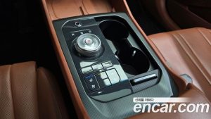 Kia K8 2.5 Бензин 2WD 2025 года из Южной Кореи