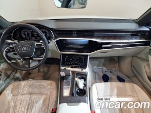 Audi A7 55 TFSI e 4WD Premium 2023 года из Южной Кореи