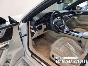 Audi A7 55 TFSI e 4WD Premium 2023 года из Южной Кореи