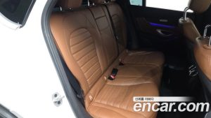 Mercedes-Benz GLC-Class GLC300 4MATIC Coupe 2023 года из Южной Кореи