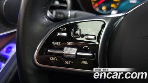 Mercedes-Benz GLC-Class GLC300 4MATIC Coupe 2023 года из Южной Кореи