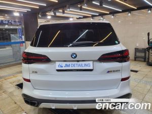 BMW X5 M60i 2024 года из Южной Кореи