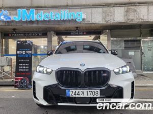 BMW X5 M60i 2024 года из Южной Кореи