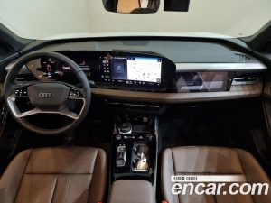 Audi Q6 e-tron Performance 2025 года из Южной Кореи