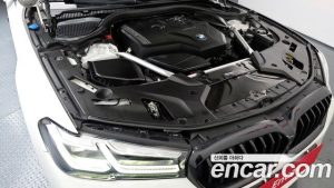 BMW 5-Series 520i M Sport 2023 года из Южной Кореи