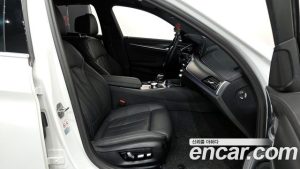 BMW 5-Series 520i M Sport 2023 года из Южной Кореи