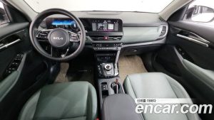 Kia Seltos Бензин 1.6 Turbo 2WD 2025 года из Южной Кореи