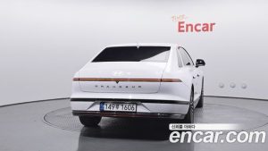 Hyundai Grandeur Calligraphy 2026 года из Южной Кореи