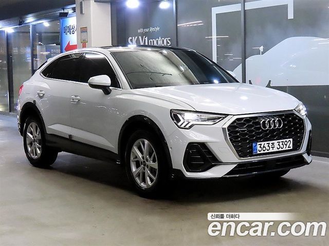 Audi Q3 40 TFSI 4WD Sportback 2024 года из Кореи