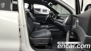 Kia Sorento Бензин 2.5T 2WD 2024 года из Южной Кореи