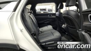 Kia Sorento Бензин 2.5T 2WD 2024 года из Южной Кореи