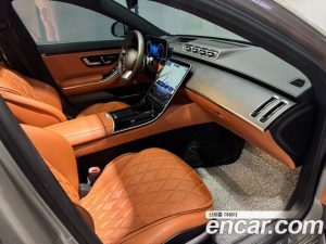 Mercedes-Benz S-Class S400 d 4MATIC 2023 года из Южной Кореи