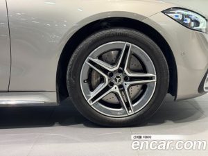 Mercedes-Benz S-Class S400 d 4MATIC 2023 года из Южной Кореи