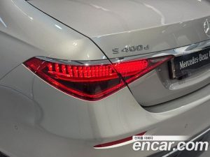 Mercedes-Benz S-Class S400 d 4MATIC 2023 года из Южной Кореи