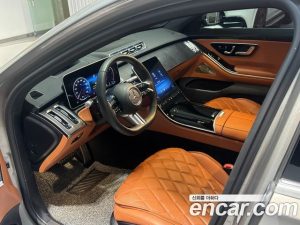 Mercedes-Benz S-Class S400 d 4MATIC 2023 года из Южной Кореи