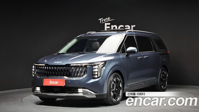 Kia Canival 7-Seater Noblesse 2024 года из Кореи
