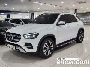 Mercedes-Benz GLE-Class GLE300d 4MATIC 2025 года из Южной Кореи