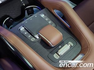 Mercedes-Benz GLE-Class GLE300d 4MATIC 2025 года из Южной Кореи
