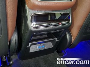 Mercedes-Benz GLE-Class GLE300d 4MATIC 2025 года из Южной Кореи