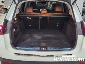 Mercedes-Benz GLE-Class GLE300d 4MATIC 2025 года из Южной Кореи