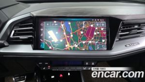 Audi Q4 e-tron 45 2025 года из Южной Кореи