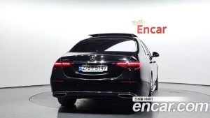 Mercedes-Benz S-Class S500L 4MATIC 2023 года из Южной Кореи