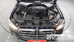Mercedes-Benz S-Class S500L 4MATIC 2023 года из Южной Кореи