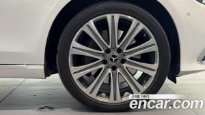 Mercedes-Benz E-Class E350 4MATIC Exclusive 2023 года из Южной Кореи