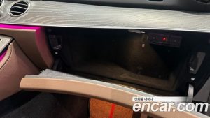 Mercedes-Benz E-Class E350 4MATIC Exclusive 2023 года из Южной Кореи