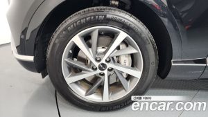 Genesis GV80 2.5T Бензин AWD 2024 года из Южной Кореи