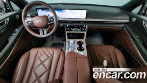 Genesis GV80 2.5T Бензин AWD 2024 года из Южной Кореи