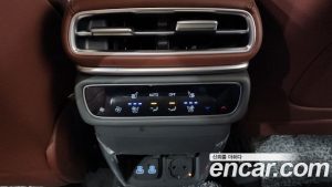 Genesis GV80 2.5T Бензин AWD 2024 года из Южной Кореи