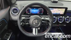 Mercedes-Benz GLB-Class GLB250 4MATIC 2025 года из Южной Кореи