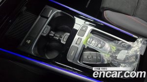 Mercedes-Benz GLB-Class GLB250 4MATIC 2025 года из Южной Кореи