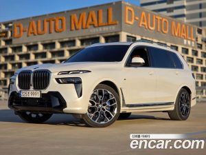 BMW X7 xDrive 40i M Sport 6 2024 года из Южной Кореи