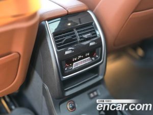 BMW X7 xDrive 40i M Sport 6 2024 года из Южной Кореи