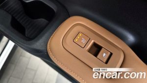 Hyundai Santafe HEV 1.6 2WD 2024 года из Южной Кореи