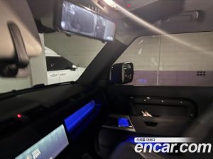 Land Rover Defender 90 D250 SE 2023 года из Южной Кореи