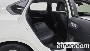 Kia K3 1.6 2024 года из Южной Кореи