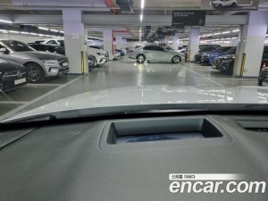 Genesis GV80 2.5T Бензин AWD 2024 года из Южной Кореи