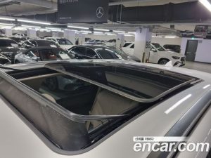 Genesis GV80 2.5T Бензин AWD 2024 года из Южной Кореи