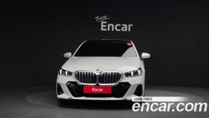 BMW 5-Series 520i M Sport 2025 года из Южной Кореи
