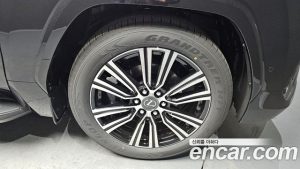 Lexus LX 700h Luxury 2026 года из Южной Кореи