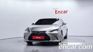Lexus ES Executive 2023 года из Южной Кореи