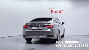 Lexus ES Executive 2023 года из Южной Кореи