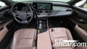Lexus ES Executive 2023 года из Южной Кореи