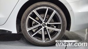 Audi A5 45 TFSI 4WD S Line 2025 года из Южной Кореи