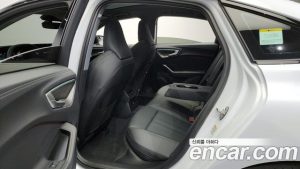 Audi A5 45 TFSI 4WD S Line 2025 года из Южной Кореи
