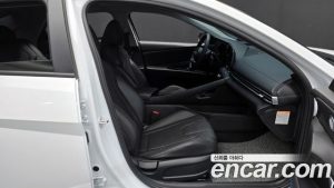 Hyundai AVANTE Modern Light 2026 года из Южной Кореи