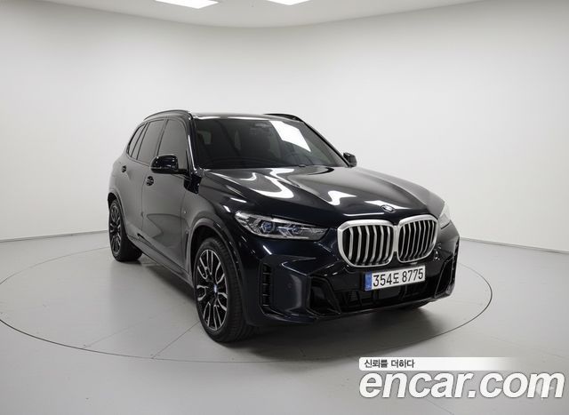 BMW X5 xDrive 40i M Sport 2024 года из Кореи